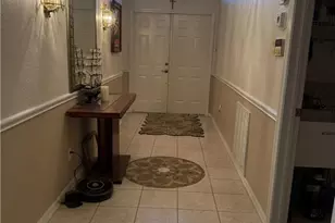 7442 Meldin Ct, Naples, FL 34104 - Photo 9