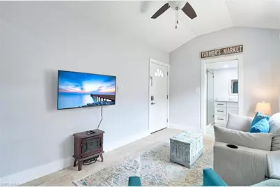 827 100th Ave N, Naples, FL 34108 - Photo 3