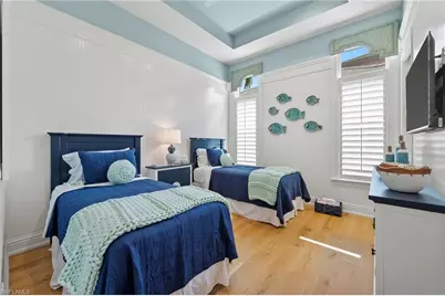 28622 La Caille Dr, Naples, FL 34119 - Photo 23