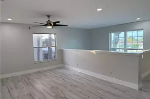 834 Gulf Pavilion Dr, Naples, FL 34108 - Photo 3