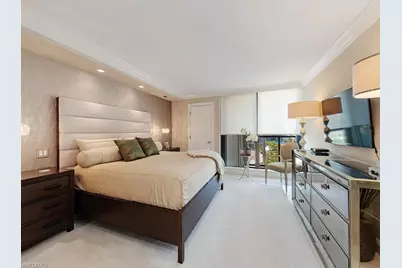 4901 Gulf Shore Blvd N #502, Naples, FL 34103 - Photo 7