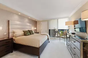 4901 Gulf Shore Blvd N, Naples, FL 34103 - Photo 7