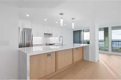 2388 Gulf Shore Blvd N #204, Naples, FL 34103 - Photo 7