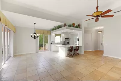 7704 Hernando Ct, Naples, FL 34114 - Photo 5