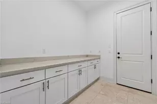 14668 Beaufort Cir, Naples, FL 34119 - Photo 31