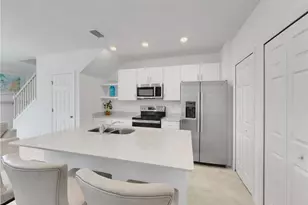 14087 Oviedo Pl, Fort Myers, FL 33905 - Photo 11