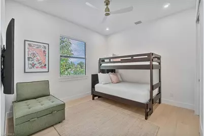 803 96th Ave N, Naples, FL 34108 - Photo 35