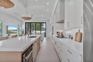 803 96th Ave N, Naples, FL 34108 - Photo 17