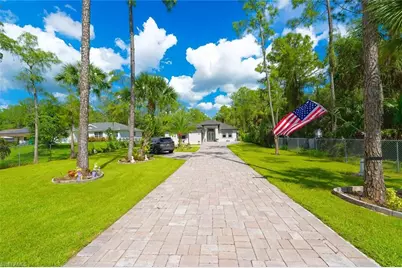 3068 2nd St NW, Naples, FL 34120 - Photo 5