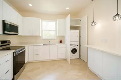 3068 2nd St NW, Naples, FL 34120 - Photo 31