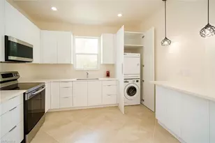 3068 2nd St NW, Naples, FL 34120 - Photo 31