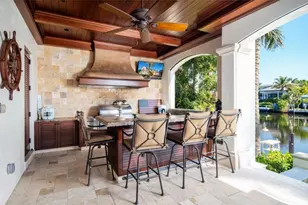 1979 4th St S, Naples, FL 34102 - Photo 17