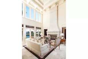 1979 4th St S, Naples, FL 34102 - Photo 3