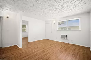 3215 Jeffcott St, Fort Myers, FL 33916 - Photo 3