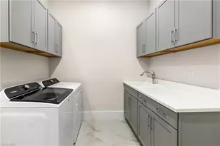 9653 Moonflower Ln, Naples, FL 34114 - Photo 25