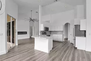 8983 Mustang Island Cir, Naples, FL 34113 - Photo 25