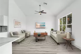 8983 Mustang Island Cir, Naples, FL 34113 - Photo 19