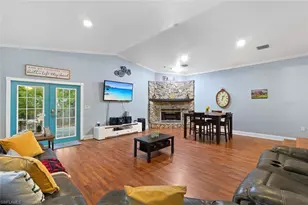 460 9th St SW, Naples, FL 34117 - Photo 13