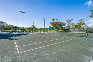 5341 Fox Hollow Dr, Naples, FL 34104 - Photo 27