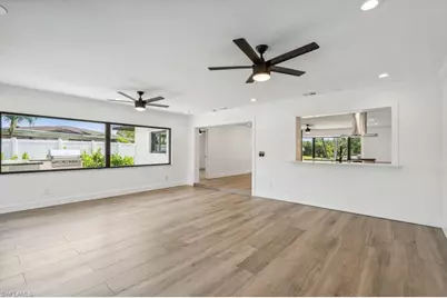 1627 SE 29th Ter, Cape Coral, FL 33904 - Photo 11