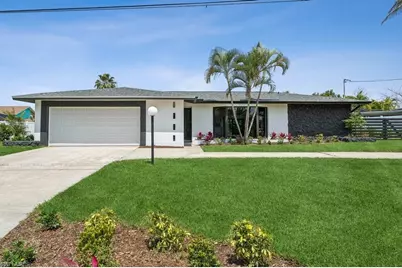 1627 SE 29th Ter, Cape Coral, FL 33904 - Photo 3