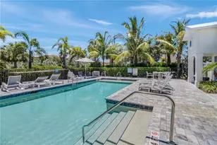 13082 Pembroke Dr, Naples, FL 34105 - Photo 29