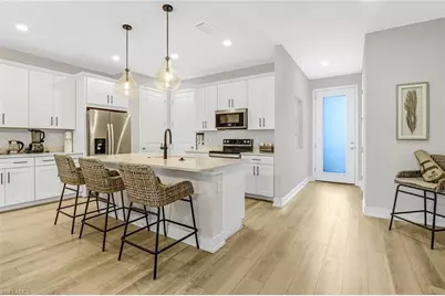 13082 Pembroke Dr, Naples, FL 34105 - Photo 5