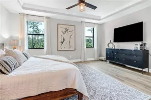 13082 Pembroke Dr, Naples, FL 34105 - Photo 15