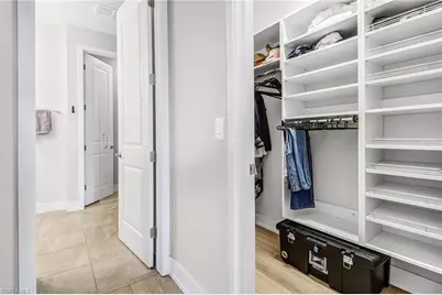 13082 Pembroke Dr, Naples, FL 34105 - Photo 17