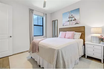 13082 Pembroke Dr, Naples, FL 34105 - Photo 23