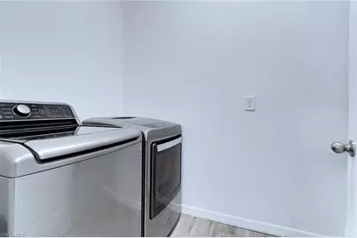 2118 SW 25th Ter, Cape Coral, FL 33914 - Photo 31