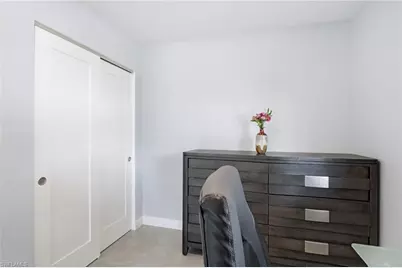 4518 W Alhambra Cir, Naples, FL 34103 - Photo 7