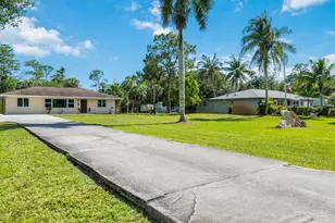 5300 Cypress Ln, Naples, FL 34113 - Photo 1