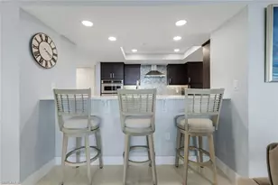 5601 Turtle Bay Dr, Naples, FL 34108 - Photo 7