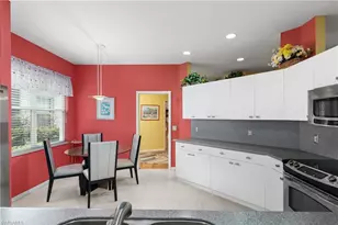 455 Crossfield Cir, Naples, FL 34104 - Photo 7