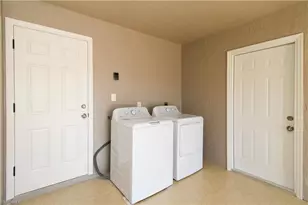 615 108th Ave N, Naples, FL 34108 - Photo 39