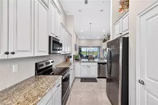 9419 Benvenuto Ct, Naples, FL 34119 - Photo 11