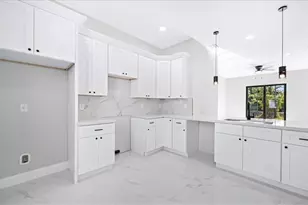 926 Winters St E, Lehigh Acres, FL 33974 - Photo 29