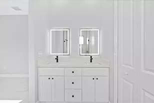 926 Winters St E, Lehigh Acres, FL 33974 - Photo 11