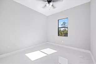 926 Winters St E, Lehigh Acres, FL 33974 - Photo 23