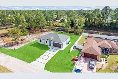 926 Winters St E, Lehigh Acres, FL 33974 - Photo 7