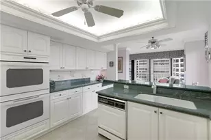 4401 Gulf Shore Blvd N, Naples, FL 34103 - Photo 7