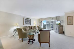 4401 Gulf Shore Blvd N, Naples, FL 34103 - Photo 5
