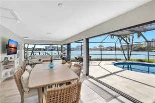 236 Lagoon Ave, Naples, FL 34108 - Photo 15