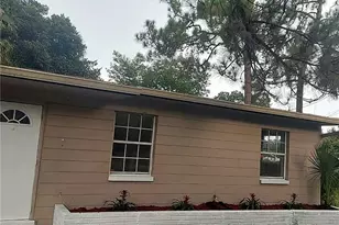 216 Maria St, Fort Myers, FL 33916 - Photo 1