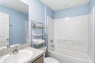 1712 NW 10th St, Cape Coral, FL 33993 - Photo 11