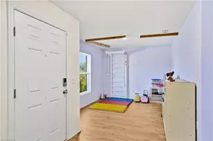 1712 NW 10th St, Cape Coral, FL 33993 - Photo 3