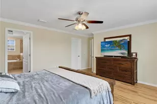 2374 Heydon Cir E, Naples, FL 34120 - Photo 19