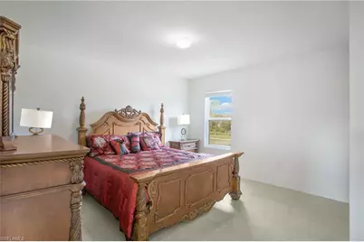 673 Hadley St E, Naples, FL 34104 - Photo 21