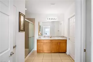 673 Hadley St E, Naples, FL 34104 - Photo 17